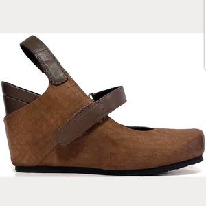 OTBT Womens Wedge Brookline Sling Back Leather